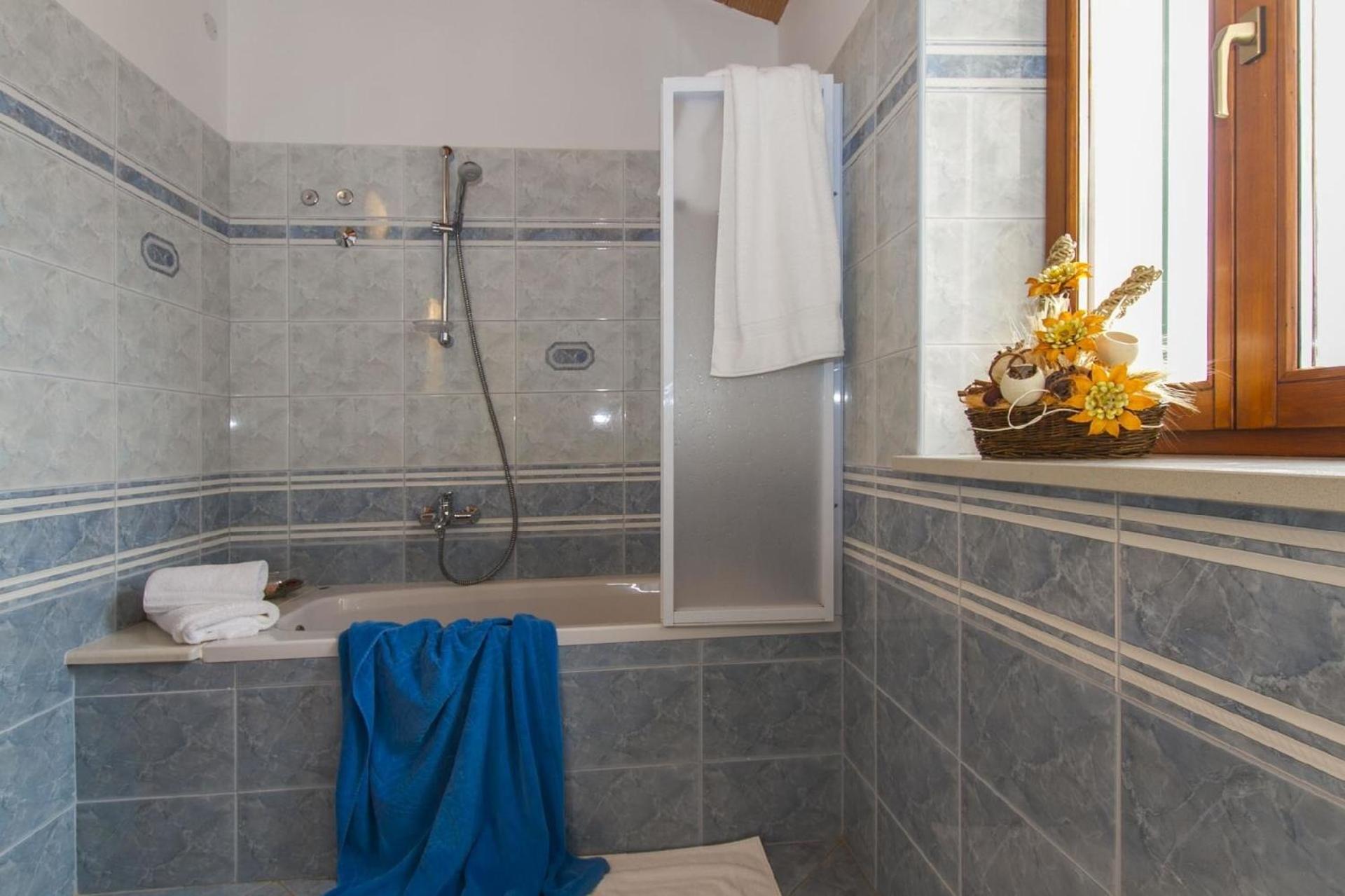 Ferienhaus Mit Privatpool Fuer 8 Personen Ca 220 Qm In Skitaca, Istrien Bucht Von Rasa Buitenkant foto